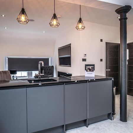 Luxury Royal Mile Boutique 2Bedroom Apartment Edimburgo Exterior foto